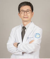 [의학칼럼 제77호] 밤마다 불쑥 찾아오는 열감과 불면증, 현명한 폐경기 극복법 첨부 이미지